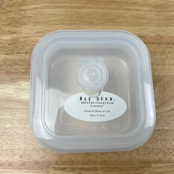Rae Dunn EAT Cream Ceramic Food Storage Container With Vented Plastic Lid - NWT - Picture 2 of 6